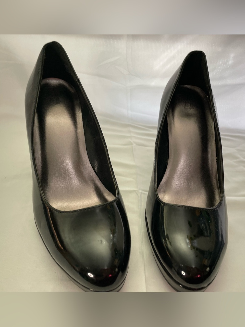 Studio 1940 Black Patent High Heel Pumps